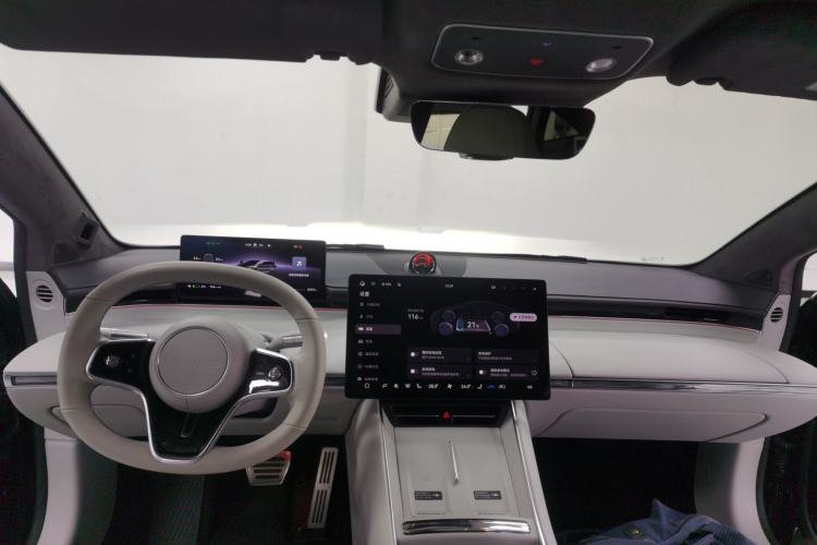 Used Hima Luxeed S7 2025 703km Ultra Sport Edition Interior 2