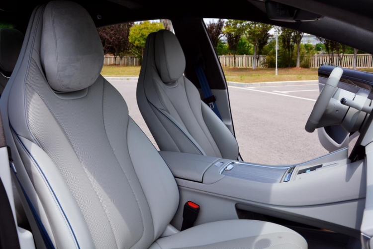 Used Hima Luxeed S7 2025 855 km Max Interior 5