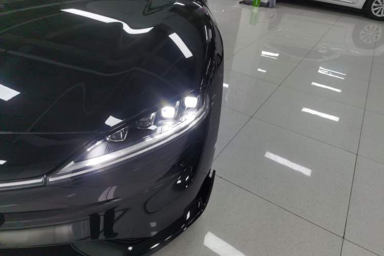 Used Hima Luxeed S7 2025 703km Ultra Sport Edition Left Front Headlight