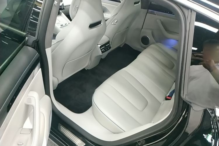 Used Hima Luxeed S7 2025 855 km Max Left Rear Seat
