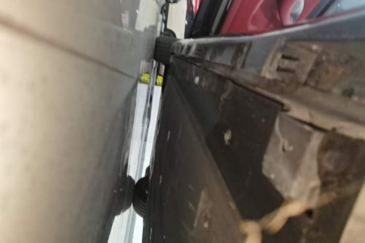 Used Hima Luxeed S7 2025 855 km Max Left Side Sill