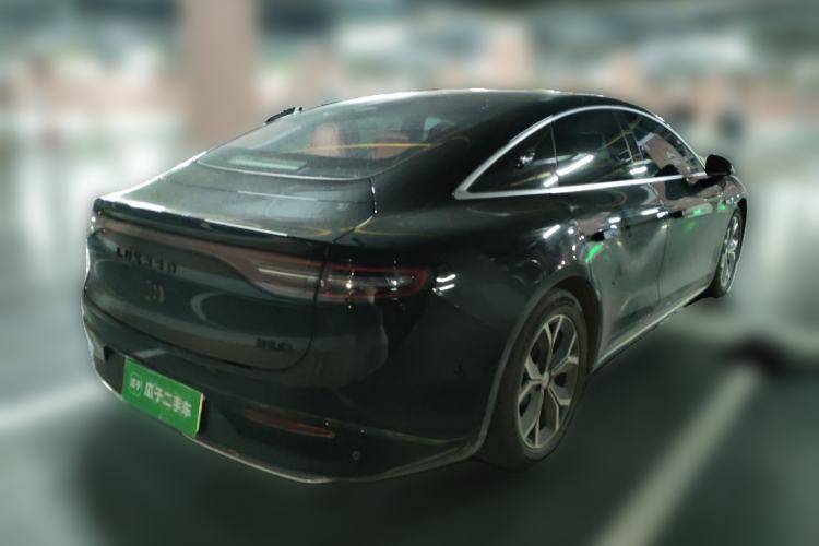 Used Hima Luxeed S7 2025 855 km Max Rear Right 45 Deg