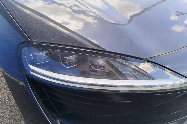 Used Hima Luxeed S7 2025 855 km Max Right Front Headlight