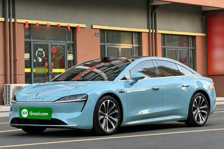 Hima Luxeed S7 2025 855 km Max