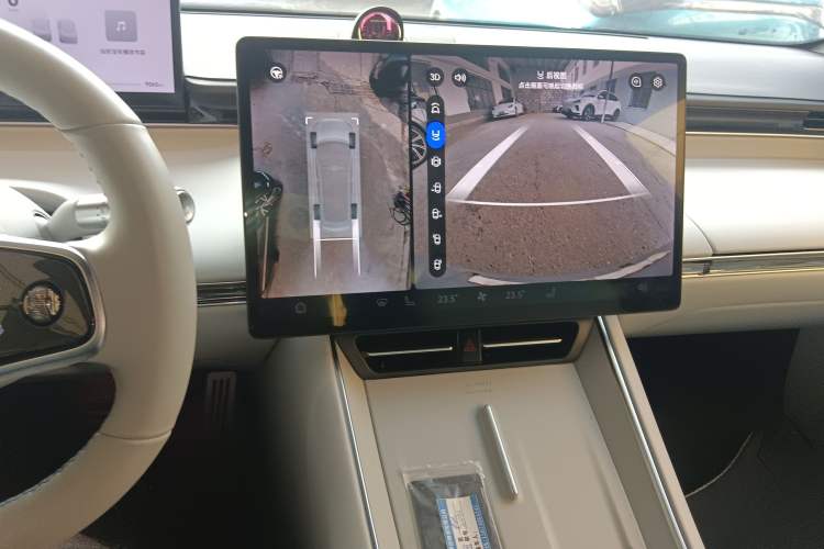 Used Hima Luxeed S7 2025 705 km Pro Audio And AC Panel
