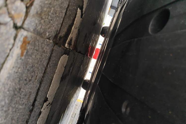 Used Hima Luxeed S7 2025 705 km Max Chassis Front