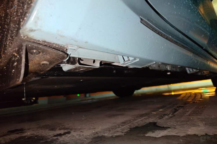 Used Hima Luxeed S7 2025 855 km Max Chassis Rear Right