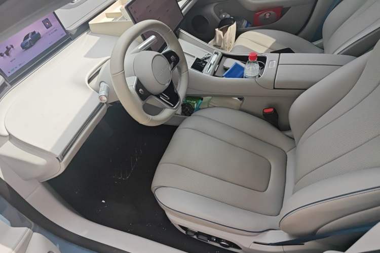Used Hima Luxeed S7 2025 705 km Pro Driver Seat
