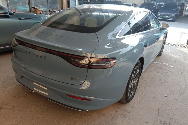 Used Hima Luxeed S7 2025 705 km Pro Exterior 5
