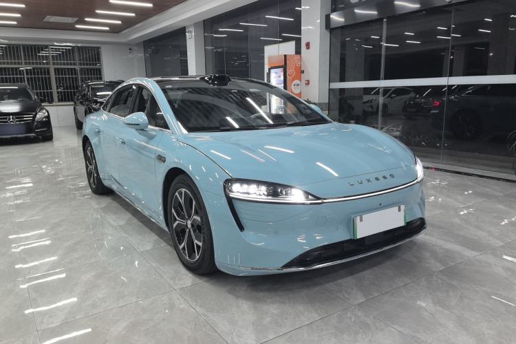 Used Hima Luxeed S7 2025 705 km Max Exterior 7