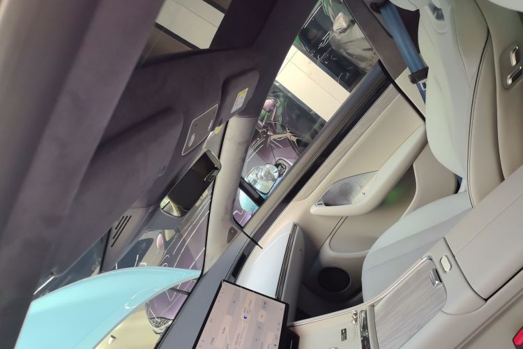 Used Hima Luxeed S7 2025 785 km Ultra Headliner