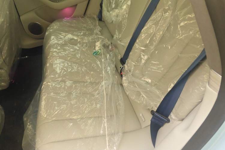 Used Hima Luxeed S7 2025 705 km Max Left Rear Seat