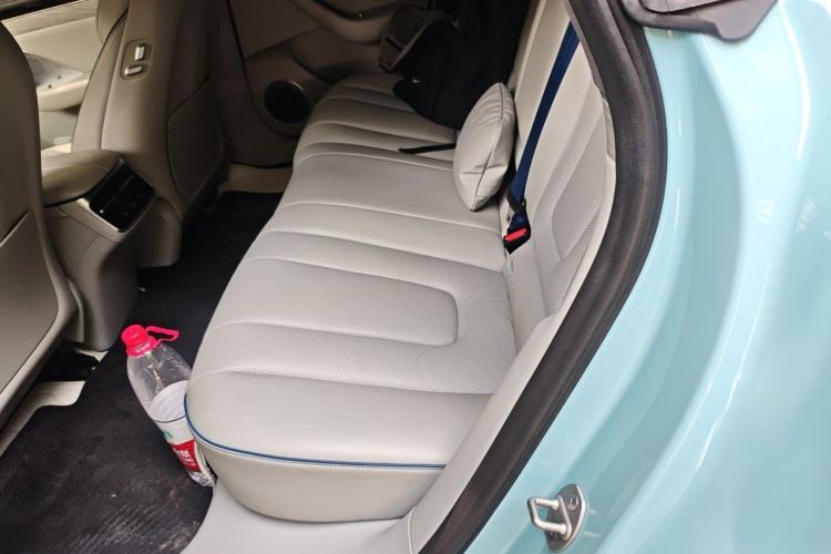 Used Hima Luxeed S7 2025 705 km Max Left Rear Seat