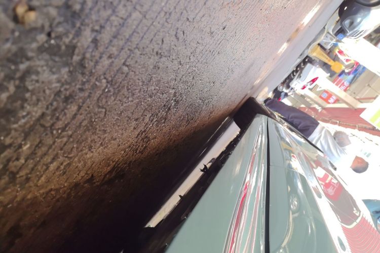 Used Hima Luxeed S7 2025 785 km Ultra Left Side Sill