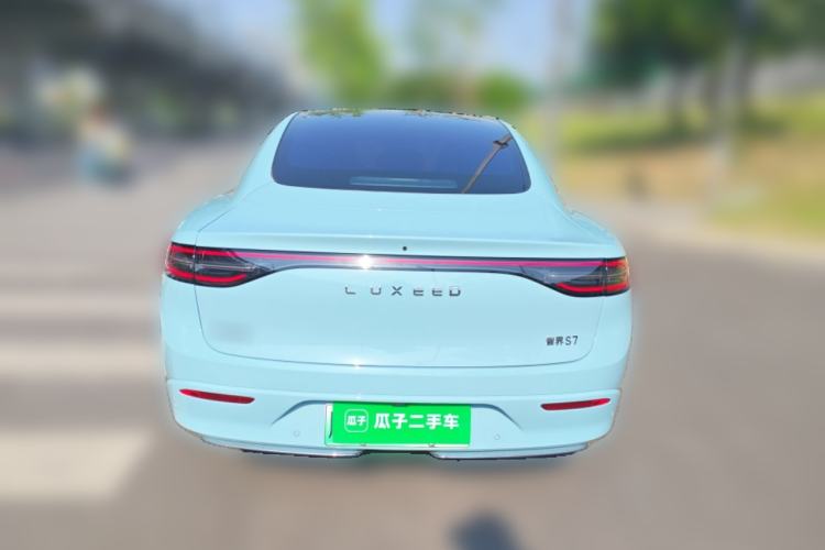 Used Hima Luxeed S7 2025 705 km Max Rear