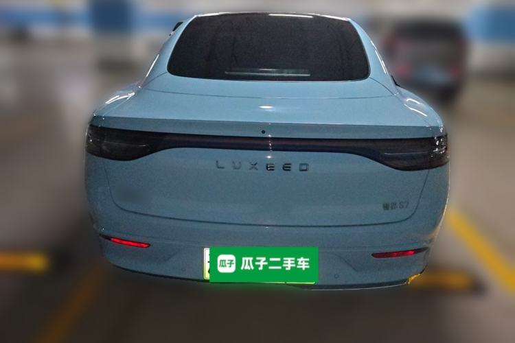 Used Hima Luxeed S7 2025 855 km Max Rear