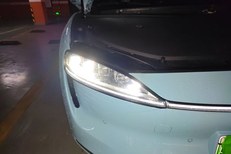 Used Hima Luxeed S7 2025 855 km Max Right Front Headlight