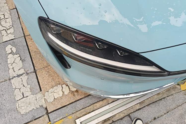 Used Hima Luxeed S7 2025 705 km Max Right Front Headlight