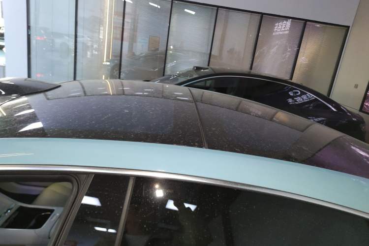 Used Hima Luxeed S7 2025 785 km Ultra Roof