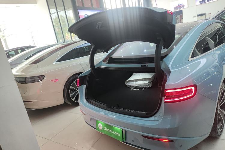 Used Hima Luxeed S7 2025 785 km Ultra Trunk