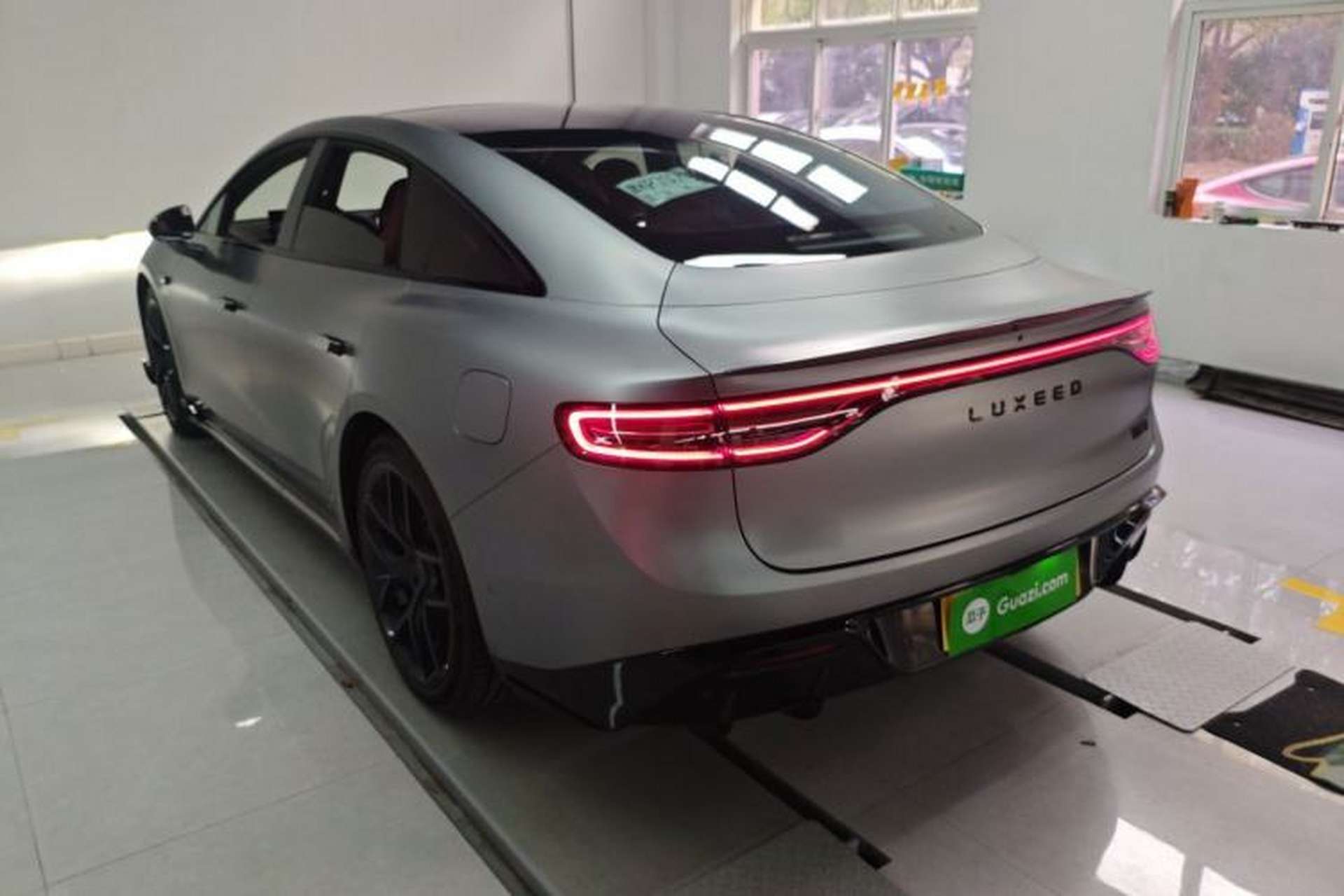 Used Hima Luxeed S7 2025 785 km Ultra Exterior 2