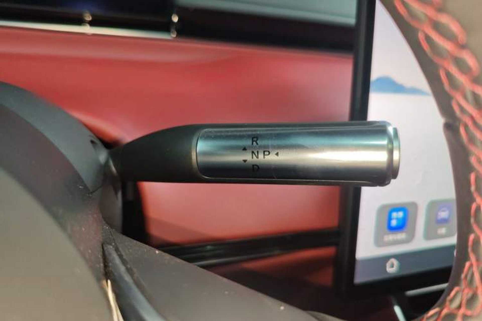 Used Hima Luxeed S7 2025 785 km Ultra Gear Lever