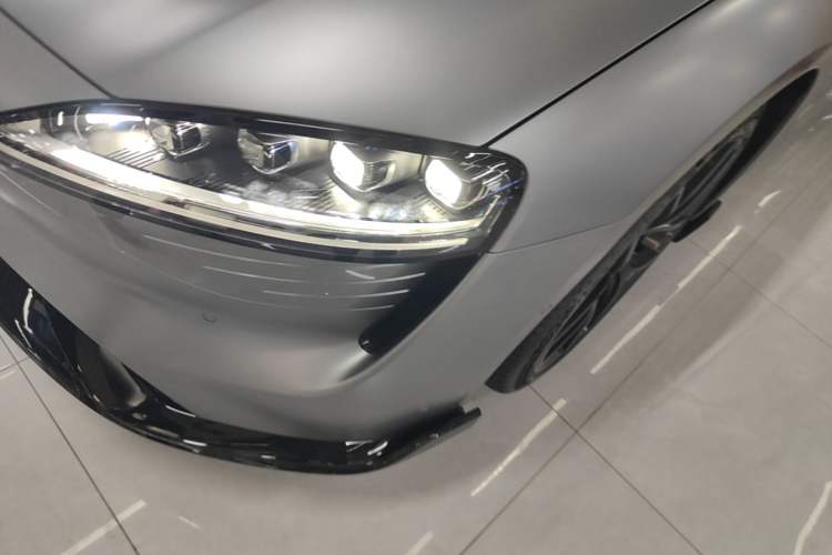 Used Hima Luxeed S7 2025 703km Ultra Sport Edition Left Front Headlight