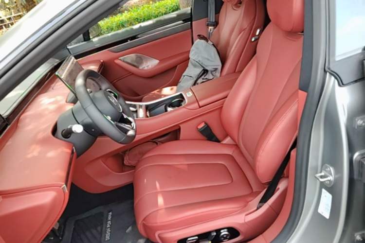 Used Hima Luxeed S7 2025 703km Ultra Sport Edition Left Front Seat