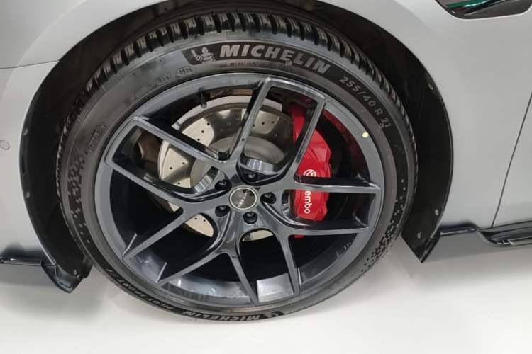 Used Hima Luxeed S7 2025 703km Ultra Sport Edition Left Front Wheel Hub