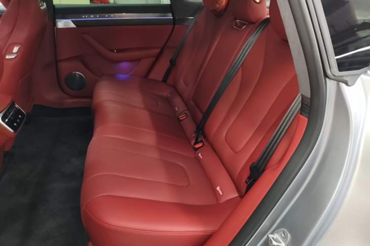 Used Hima Luxeed S7 2025 703km Ultra Sport Edition Left Rear Seat