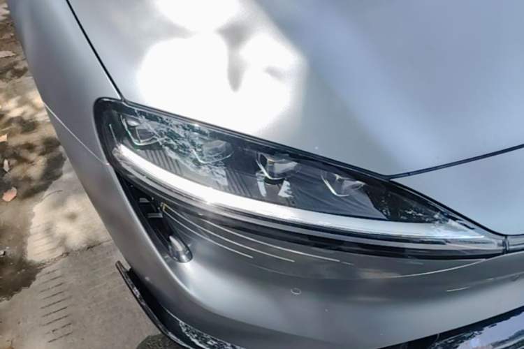 Used Hima Luxeed S7 2025 703km Ultra Sport Edition Right Front Headlight