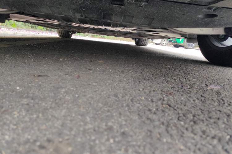 Used Hima Luxeed S7 2025 705 km Max Chassis Rear
