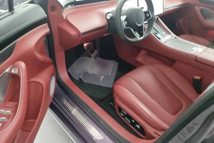 Used Hima Luxeed S7 2025 785 km Ultra Driver Seat