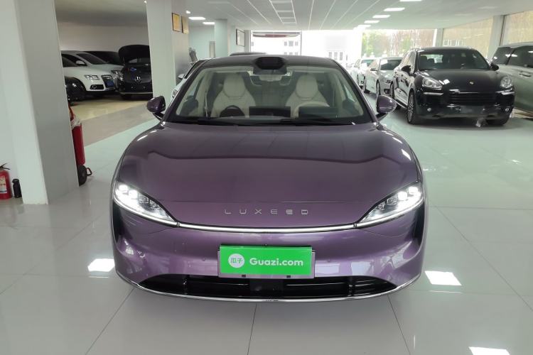 Used Hima Luxeed S7 2025 705 km Max Exterior 1