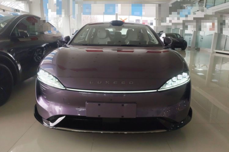 Used Hima Luxeed S7 2025 785 km Ultra Exterior 1
