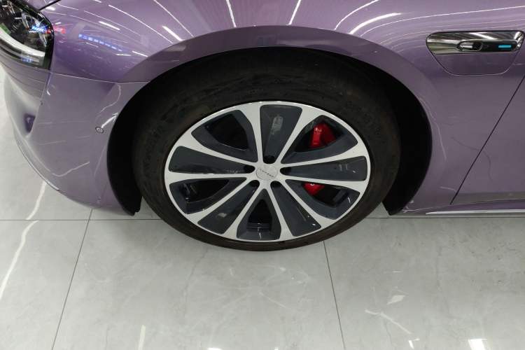 Used Hima Luxeed S7 2025 785 km Ultra Exterior 4