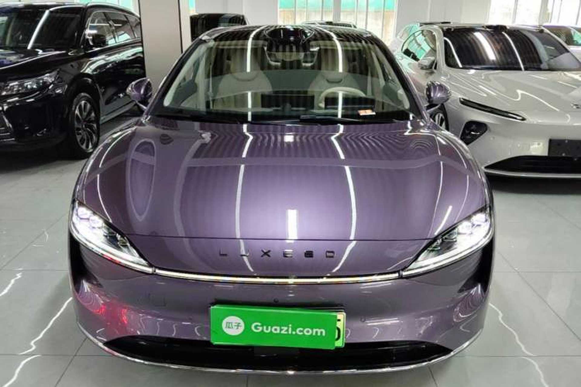 Used Hima Luxeed S7 2025 785 km Ultra Front