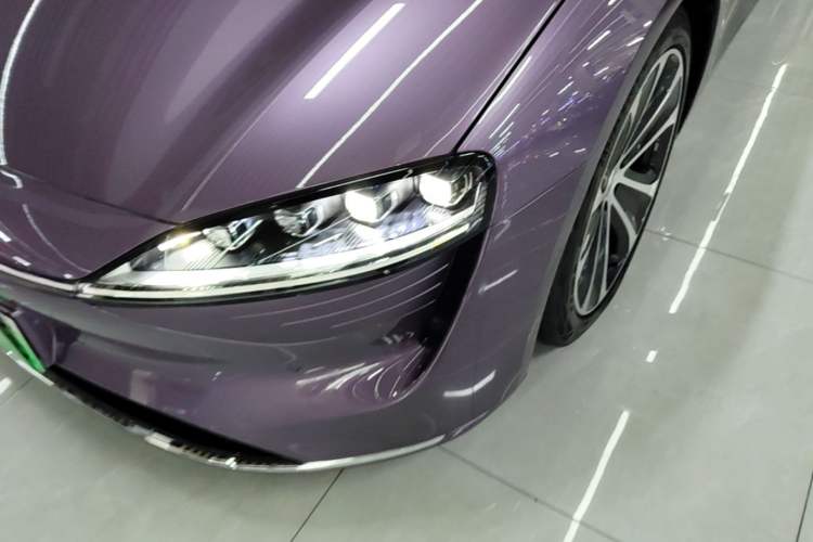 Used Hima Luxeed S7 2025 785 km Ultra Left Front Headlight