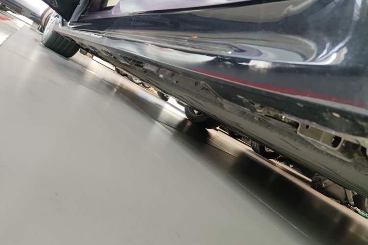 Used Hima Luxeed S7 2025 785 km Ultra Left Side Sill