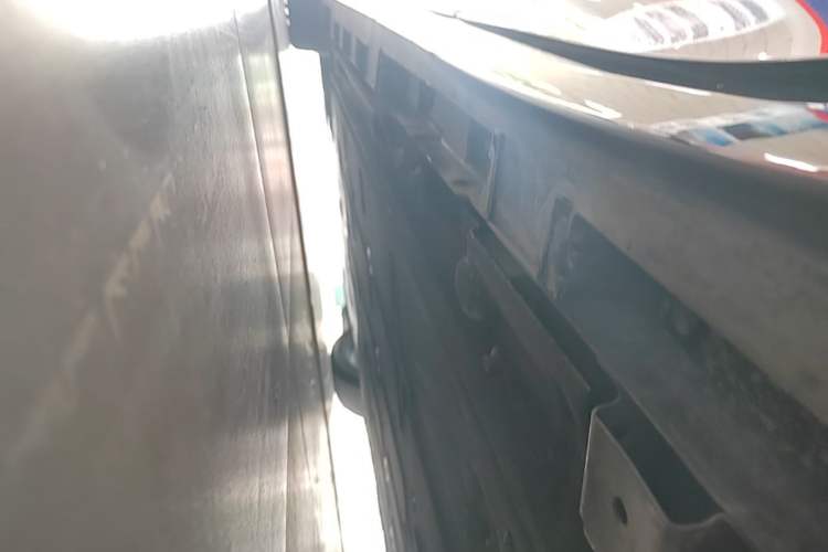 Used Hima Luxeed S7 2025 785 km Ultra Left Side Sill