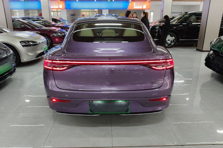 Used Hima Luxeed S7 2025 785 km Ultra Rear