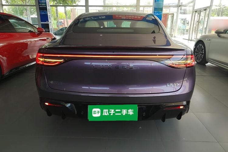 Used Hima Luxeed S7 2025 785 km Ultra Rear