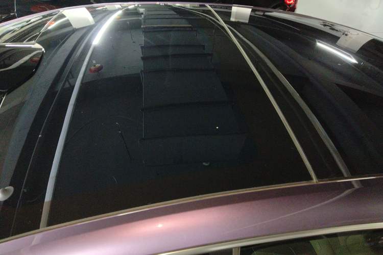 Used Hima Luxeed S7 2025 855 km Max Roof