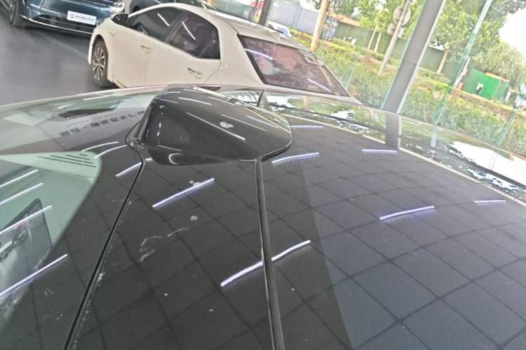 Used Hima Luxeed S7 2025 705 km Max Roof