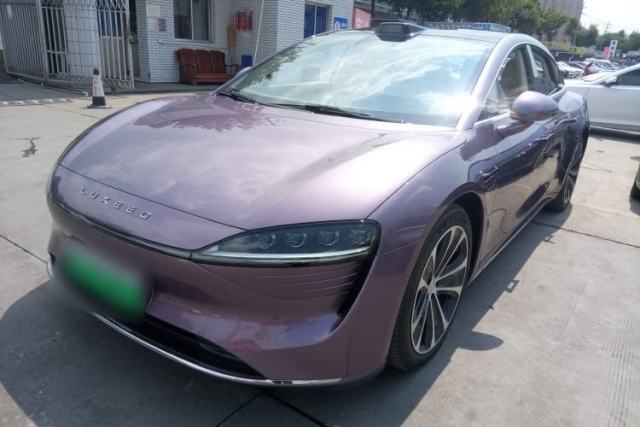 Used Hima Luxeed S7 2025 855 km Max