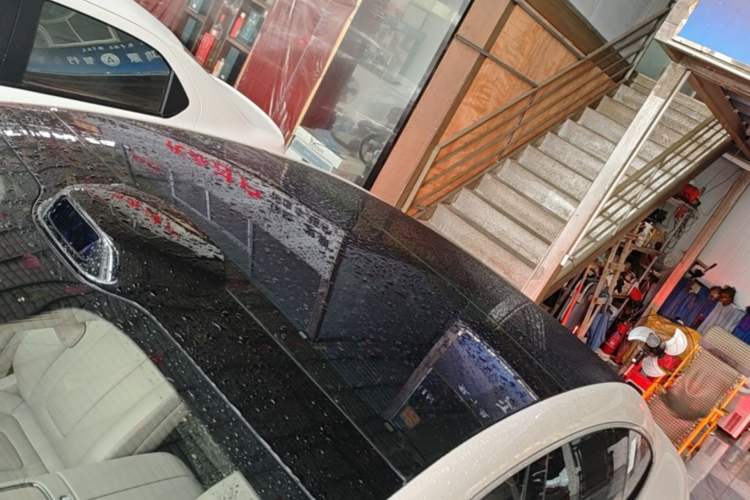 Used Hima Luxeed S7 2025 855 km Max Roof