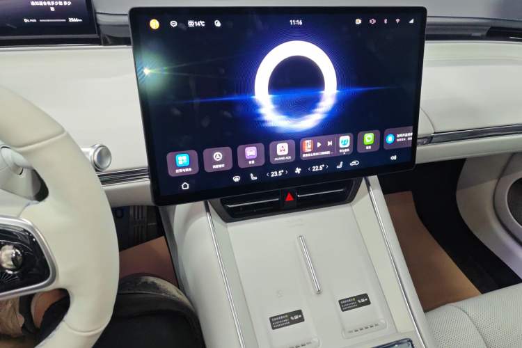 Used Hima Luxeed S7 2025 705 km Max Audio And AC Panel