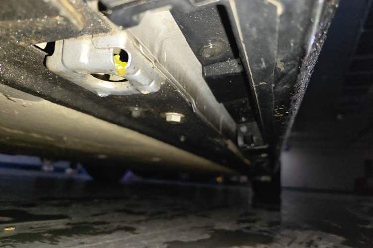 Used Hima Luxeed S7 2025 705 km Max Chassis Front Left