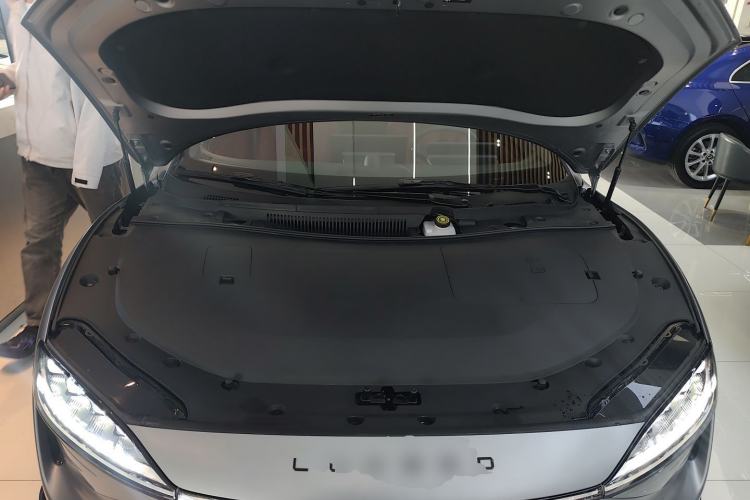Used Hima Luxeed S7 2025 703km Ultra Sport Edition Engine Bay