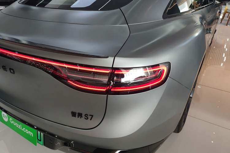 Used Hima Luxeed S7 2025 703km Ultra Sport Edition Exterior 3